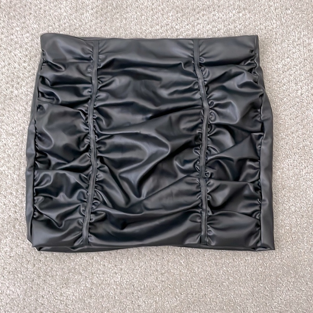 faux leather mini skirt